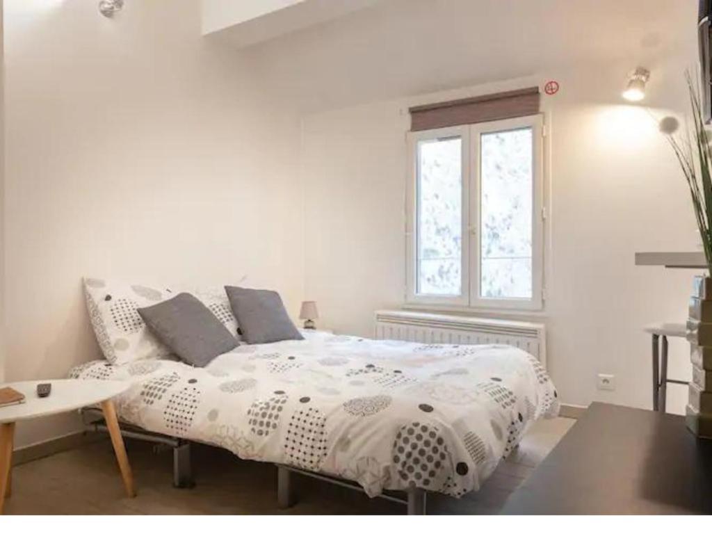 Le Studio - Hyper Centre De Fontainebleau - Proche Insead Екстер'єр фото